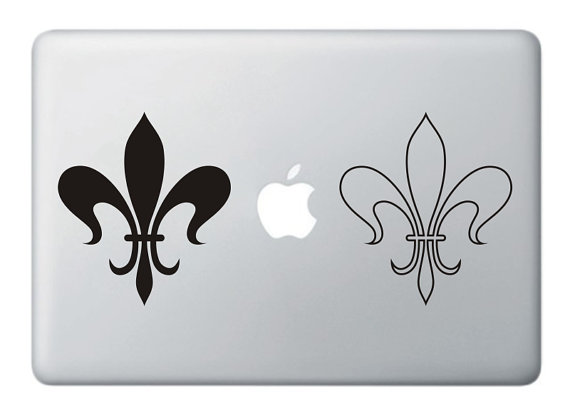 Petits Paris In Love French Fleur de Lis Apple Vinyl Sticker, Decal for Macbook, Macbook Pro, IPad, Laptops Tattoo